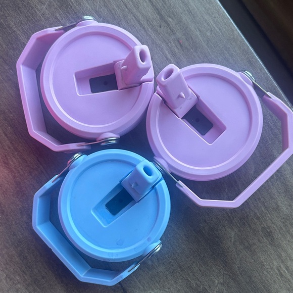 Stanley IceFlow Flip Straw Tumblers 🧊 - Picture 9 of 10